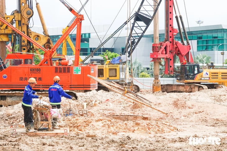 Cần nghiên cứu chính sách mời gọi nhà đầu tư làm hồ nước, xử lý nước thải, rác thải ở Phú Quốc - Ảnh 2.