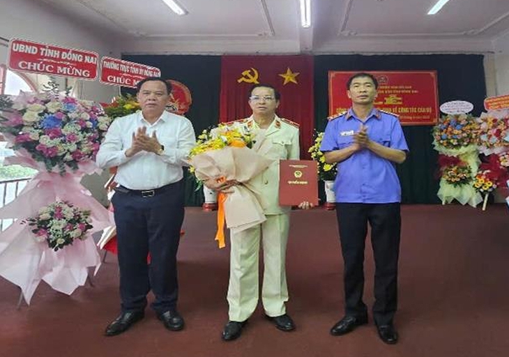 Chánh án tòa án Bình Dương, viện trưởng Viện KSND Trà Vinh nhận nhiệm vụ ở tỉnh Đồng Nai từ 1-7 - Ảnh 2.