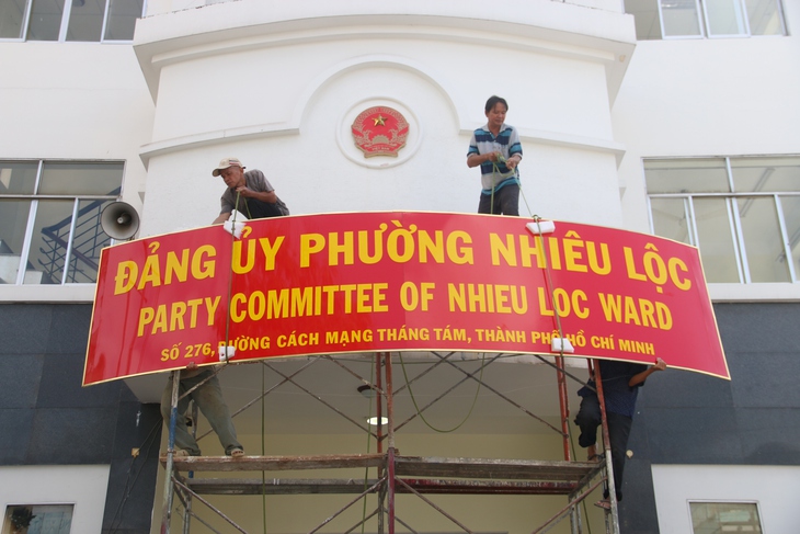 Phường Nhiêu Lộc mới đã gắn bảng tên - Ảnh 2.