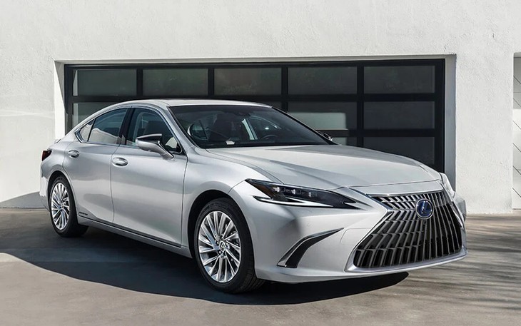 Lexus ES 2026 ra mắt Việt Nam: Giá từ 2,34 tỉ, lần đầu xuất hiện bản điện, có công nghệ lần đầu áp dụng - Ảnh 18.