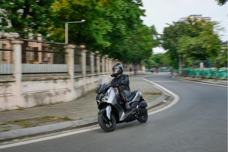 Yamaha XMAX 300 - Ảnh 1.