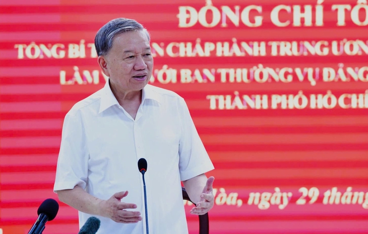 Tổng Bí thư Tô Lâm khảo sát phường mới tại TP.HCM: 'Hàng lối đã rất ngay ngắn, đội ngũ rất chỉnh tề' - Ảnh 5.