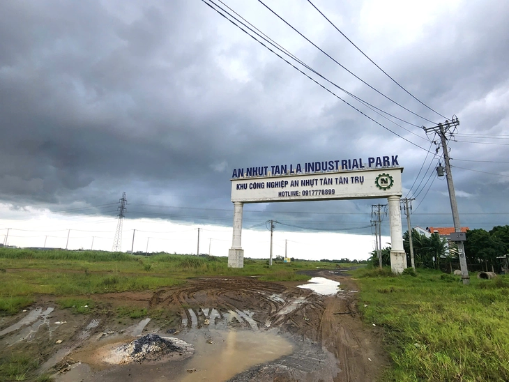 Vạn Thịnh Phát - Ảnh 1.