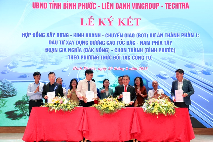 Vingroup - Ảnh 1.