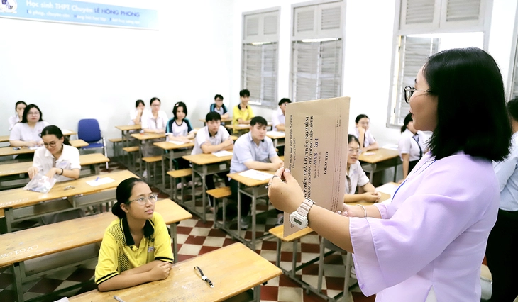 điểm chuẩn - Ảnh 1.