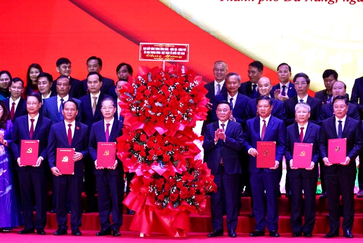 Ông Nguyễn Văn Quảng làm bí thư Thành ủy Đà Nẵng mới - Ảnh 1.