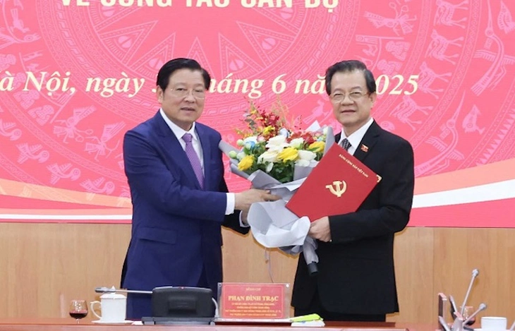 Bí thư An Giang Lê Hồng Quang làm phó trưởng Ban Nội chính Trung ương - Ảnh 2.