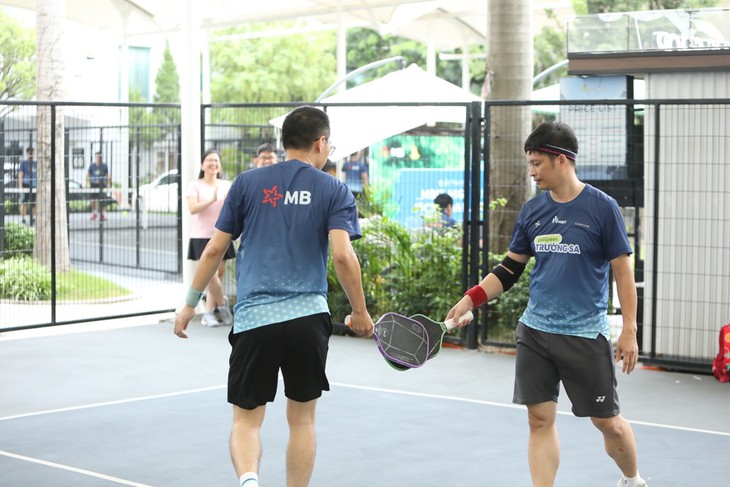 Giải Pickleball gây quỹ HiGreen ‘Vì Trường Sa xanh’ thu hút cộng đồng công nghệ - Ảnh 3.
