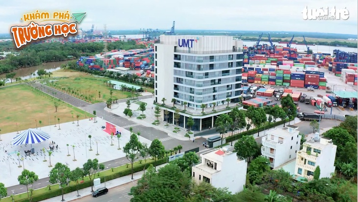 19h ngày 5-6, Trường đại học Quản lý và Công nghệ TP.HCM lên sóng Khám phá trường học - Ảnh 2.