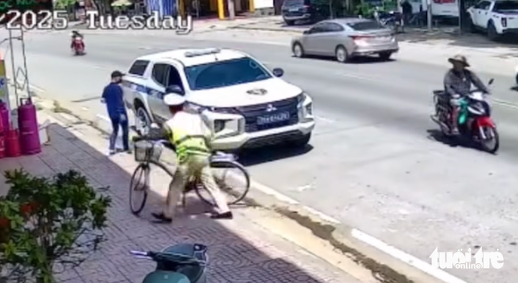 cảnh sát giao thông - Ảnh 1.