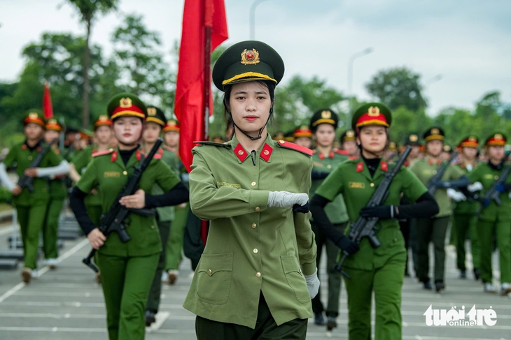 diễu binh - Ảnh 10.