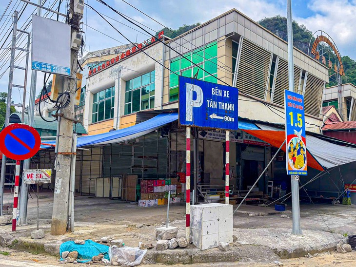 Chống buôn lậu, hàng giả 5-6: Thu giữ gần 4 tấn thực phẩm của Công ty xuất nhập khẩu Thịnh Phát - Ảnh 4.