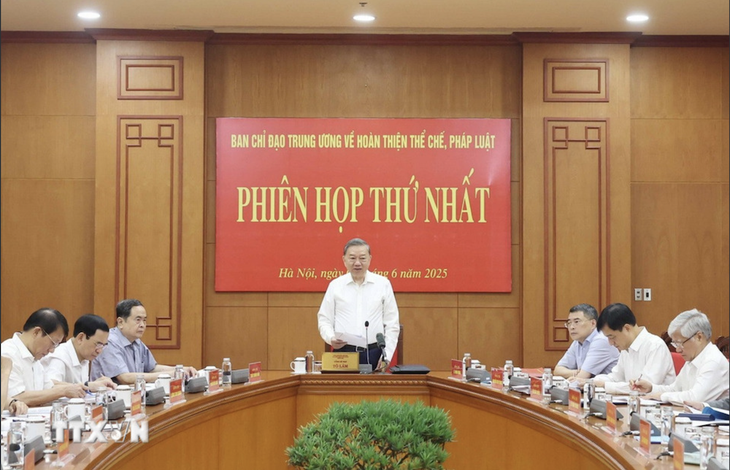 Tổng Bí thư Tô Lâm ký quy định nhiệm vụ Ban Chỉ đạo Trung ương về hoàn thiện thể chế, pháp luật - Ảnh 1.