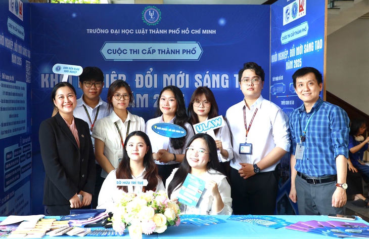 3 trường tìm kiếm ý tưởng sáng tạo sinh viên, giải thưởng hàng trăm triệu - Ảnh 1.