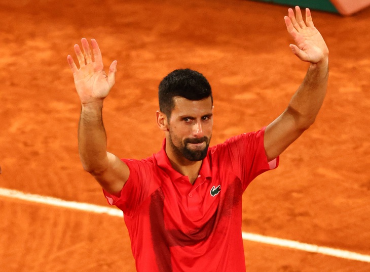 Sinner ‘hạ đẹp’ Djokovic ở bán kết Roland Garros 2025 Sinner ‘hạ đẹp’ Djokovic ở bán kết Roland Garros 2025