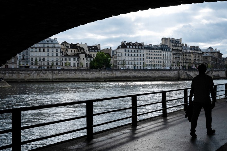 Paris muốn trao tư cách pháp nhân cho sông Seine để bảo vệ dòng sông khỏi ô nhiễm - Ảnh 1. sông Seine - Ảnh 1.