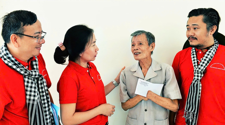 Tìm về cội nguồn cùng nhiếp ảnh gia Trần Thế Phong - Ảnh 5. Trần Thế Phong - Ảnh 5.