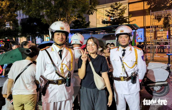 cảnh vệ - Ảnh 6.