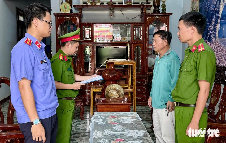 đất vàng - Ảnh 1.