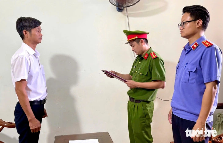 đất vàng - Ảnh 2.