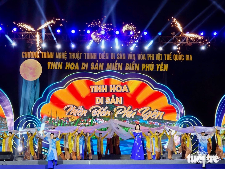lễ hội cầu ngư - Ảnh 1.