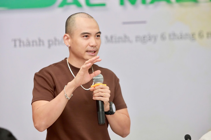 Cuộc thi ảnh đẹp Sài Gòn - Sắc màu mới không chấp nhận ảnh dàn dựng - Ảnh 3. Chồng của H'Hen Niê và Quỷ Cốc Tử làm giám khảo cuộc thi ảnh Sài Gòn - Sắc màu mới - Ảnh 3.