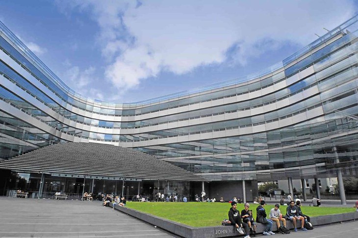 Học tại HUTECH nhận bằng Đại học Auckland của New Zealand - Ảnh 2.