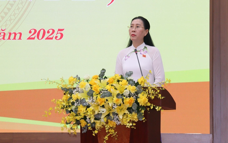 Quảng Ngãi đưa 40 giám đốc, phó giám đốc sở… từ tỉnh về xã công tác - Ảnh 1.