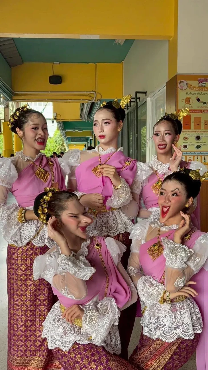 cô gái - Ảnh 5.