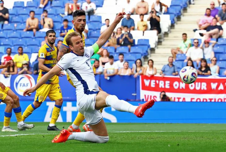 Harry Kane lập công trong trận đấu ‘thiếu nghiêm túc’ của tuyển Anh ở vòng loại World Cup 2026 Harry Kane lập công trong trận đấu ‘thiếu nghiêm túc’ của tuyển Anh ở vòng loại World Cup 2026