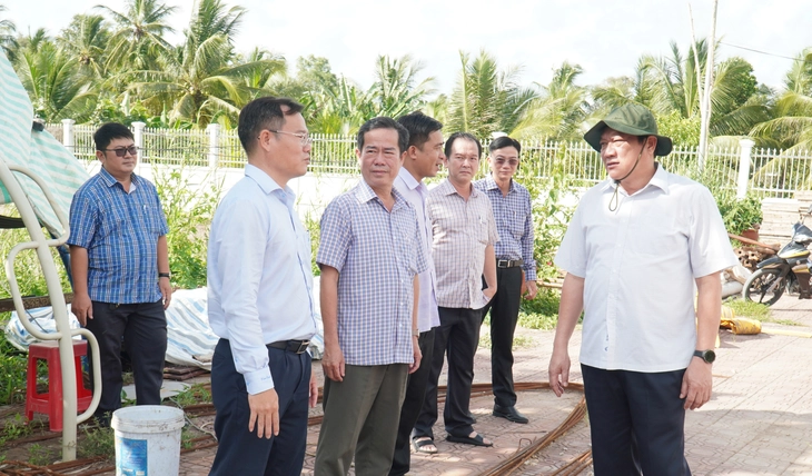 cán bộ - Ảnh 1.
