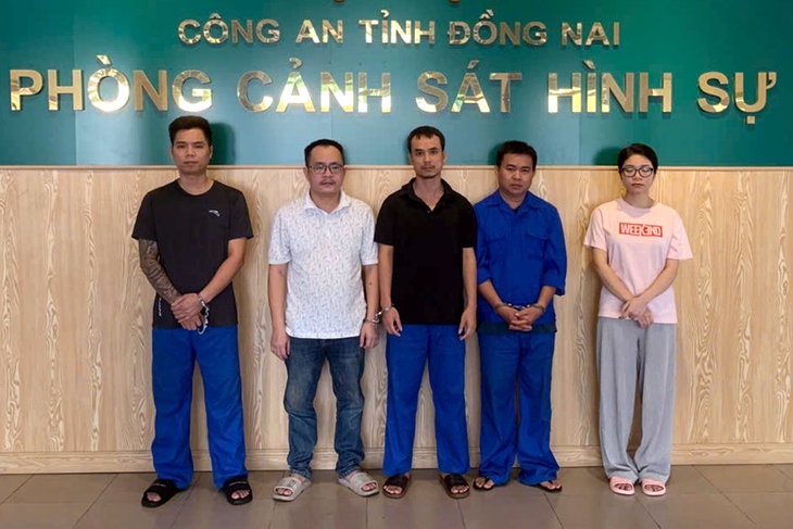 khởi tố - Ảnh 1.