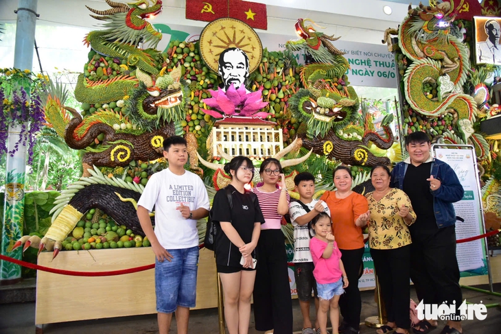 Đã mắt với tác phẩm từ trái cây Nam Bộ tại lễ hội 2025 Đã mắt với tác phẩm từ trái cây Nam Bộ tại lễ hội 2025