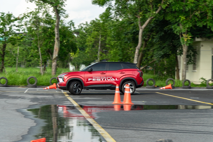Vắt sức Mitsubishi Xforce leo dốc cao 8 mét và loạt bài thử ra trò, lại còn free tại Hà Nội- Ảnh 26. Mitsubishi - Ảnh 26.