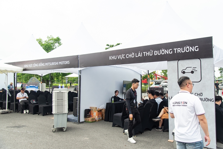 Vắt sức Mitsubishi Xforce leo dốc cao 8 mét và loạt bài thử ra trò, lại còn free tại Hà Nội- Ảnh 28. Mitsubishi - Ảnh 28.