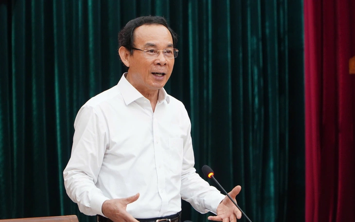 Chủ tịch TP.HCM làm việc với quận Bình Tân trước thềm vận hành thử phường, xã mới - Ảnh 2.