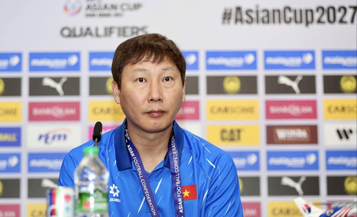 HLV Kim Sang Sik: Việt Nam sẽ vận dụng hết khả năng để thắng Malaysia - Ảnh 1.