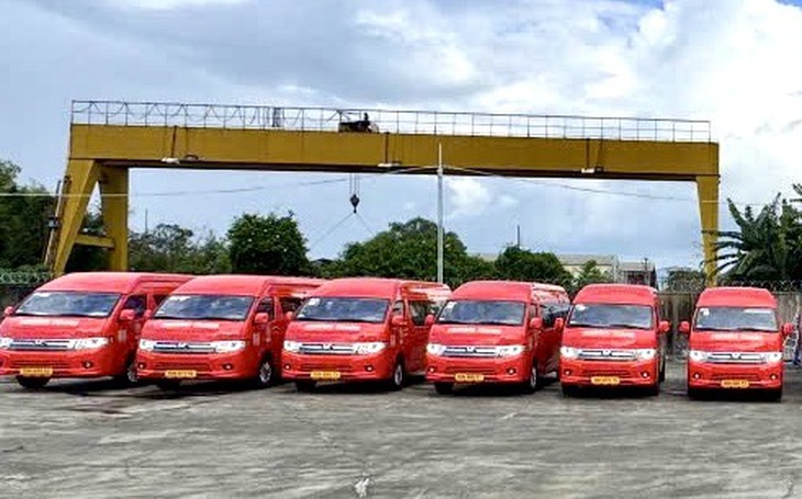 Lập tuyến xe đưa rước cán bộ đi về Long Xuyên - Rạch Giá - Ảnh 3.