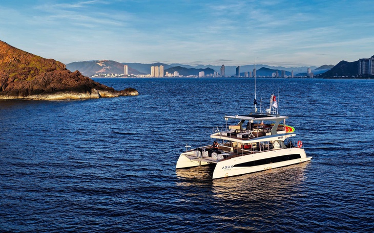Nha Trang kích cầu du lịch hè bằng các chuyến bay đêm- Ảnh 2.