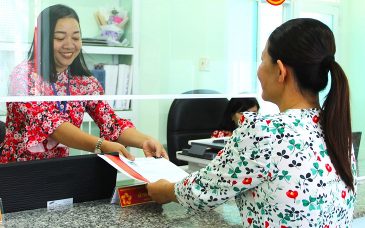 Bí thư Tỉnh ủy Khánh Hòa: Kiện toàn nhân sự phải đúng quy định, đúng người, đúng vị trí công việc - Ảnh 4.