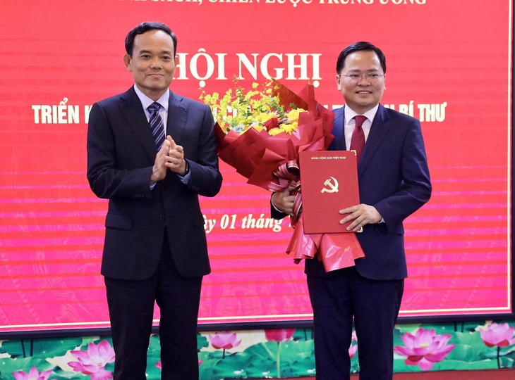Các ông Nguyễn Anh Tuấn, Nguyễn Đức Hiển làm phó Ban Chính sách, chiến lược Trung ương - Ảnh 1.