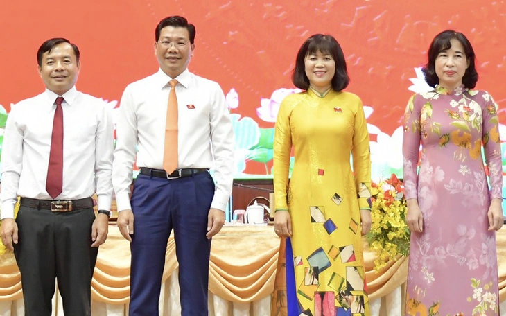 Bổ nhiệm lãnh đạo các cơ quan thuộc Tỉnh ủy, UBND tỉnh Tây Ninh - Ảnh 5.
