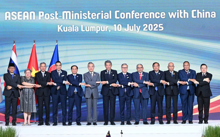 Diễn đàn Cấp cao về kinh tế ASEAN - Ý diễn ra tại phường Bình Dương, TP.HCM - Ảnh 2.