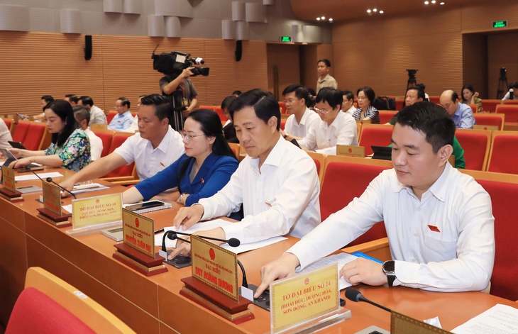 bãi đỗ xe - Ảnh 1.
