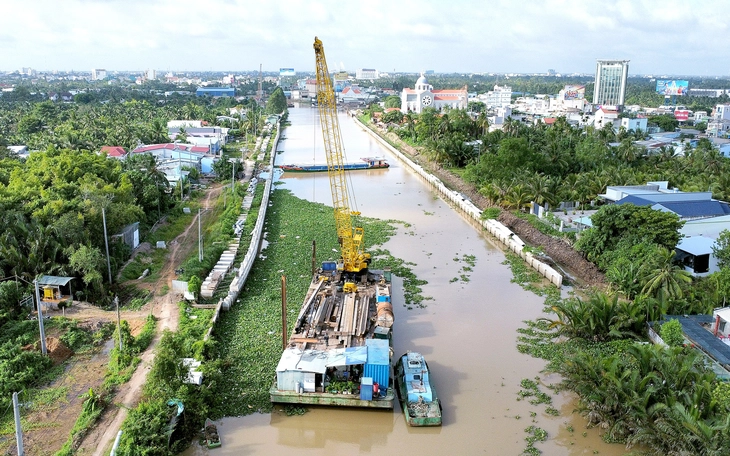 Người dân Đà Nẵng bức xúc vì đường 4,5 km làm 7 năm chưa xong - Ảnh 6.