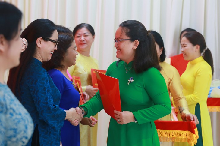 Phường Nhiêu Lộc ra mắt tổ chức Đảng và thành lập đơn vị sự nghiệp sau sáp nhập - Ảnh 4.