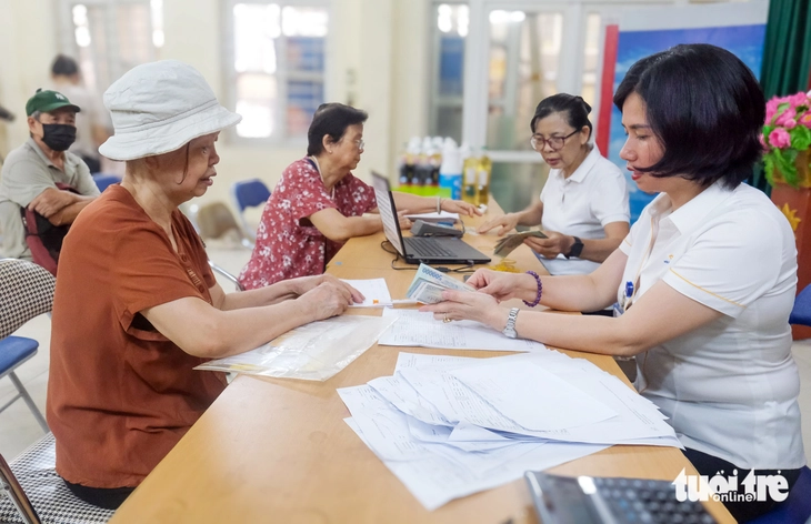 Nhiều doanh nghiệp ở TP.HCM chậm đóng BHXH, cao nhất là xây dựng Hòa Bình gần 58 tỷ - Ảnh 2. Tập đoàn xây dựng Hòa Bình nợ trên 57 tỉ đồng bảo hiểm xã hội - Ảnh 2.