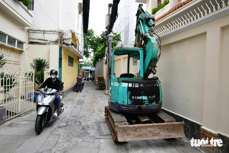 Phường Nhiêu Lộc, Xuân Hòa bắt tay ngay vào việc sửa hẻm, nâng cao đời sống người dân - Ảnh 4.
