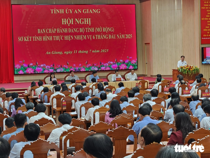 An Giang: Tăng trưởng kinh tế 8,12% và tập trung các dự án APEC 2027 - Ảnh 1.