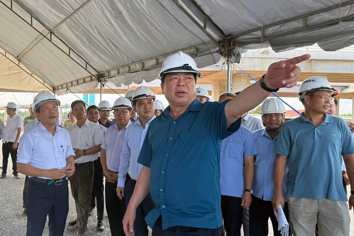 Bộ trưởng Trần Hồng Minh: Thông xe kỹ thuật tuyến chính cao tốc Biên Hòa – Vũng Tàu trước ngày 19-12